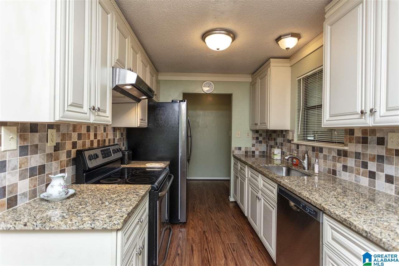 44 Fox Ridge Lane Warrior, AL 35180 - Photo 1 of 32