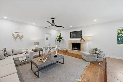 $2,225,000 | 4121 Country Club Drive, Lakewood, CA 90712