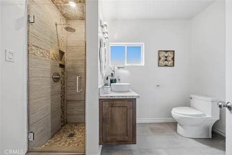 $2,225,000 | 4121 Country Club Drive, Lakewood, CA 90712
