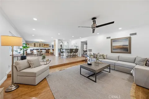 $2,225,000 | 4121 Country Club Drive, Lakewood, CA 90712