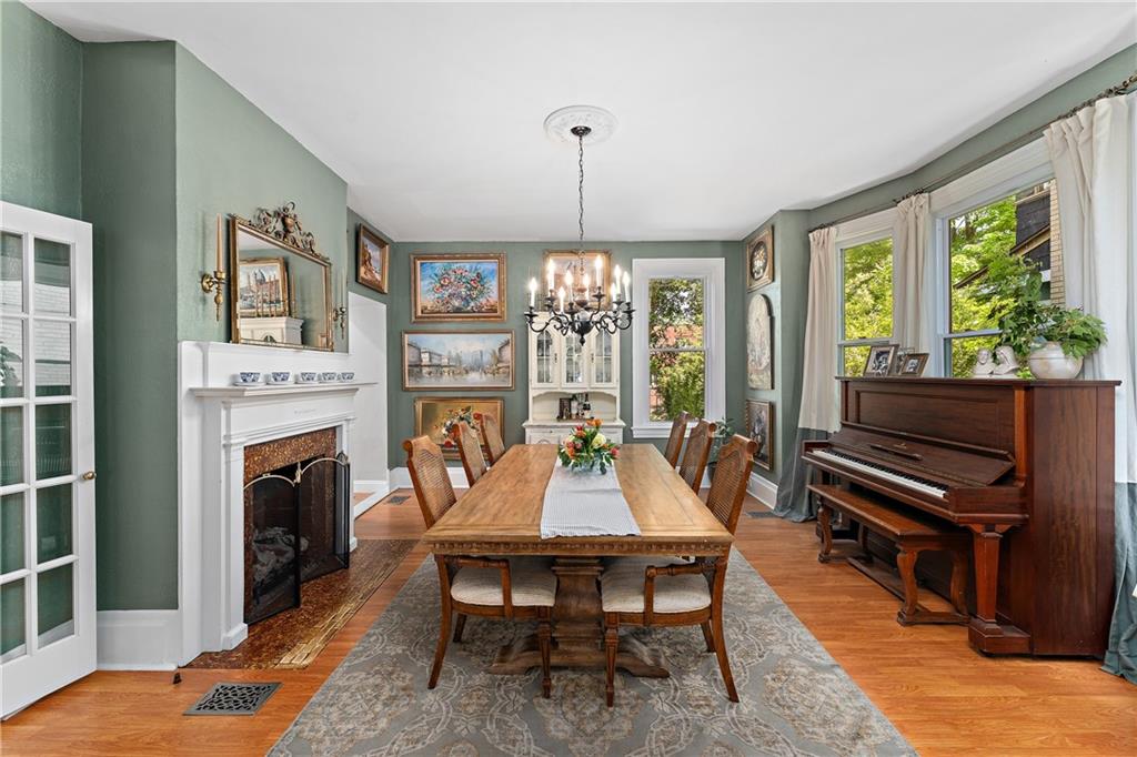 709 Maple Lane Sewickley, PA 15143 - Photo 8 of 31 Bright and open dining room.