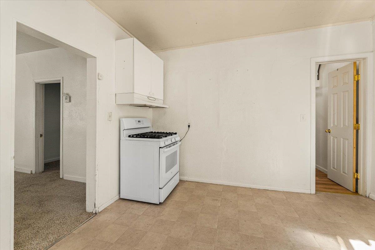 532 Madison Street Red Bluff, CA 96080 - Photo 12 of 35
