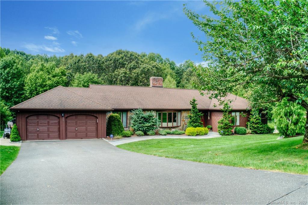 230 Putting Green Road Trumbull, CT 06611 - Photo 1 of 1