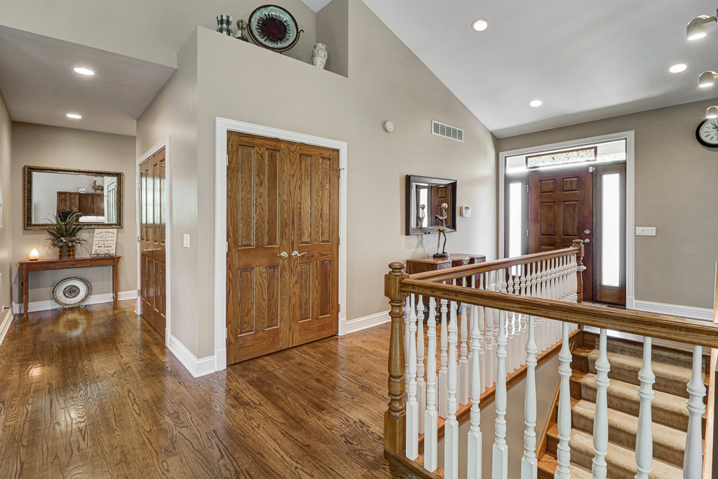 14N679 Timber Ridge Drive Elgin, IL 60124 - Photo 23 of 49