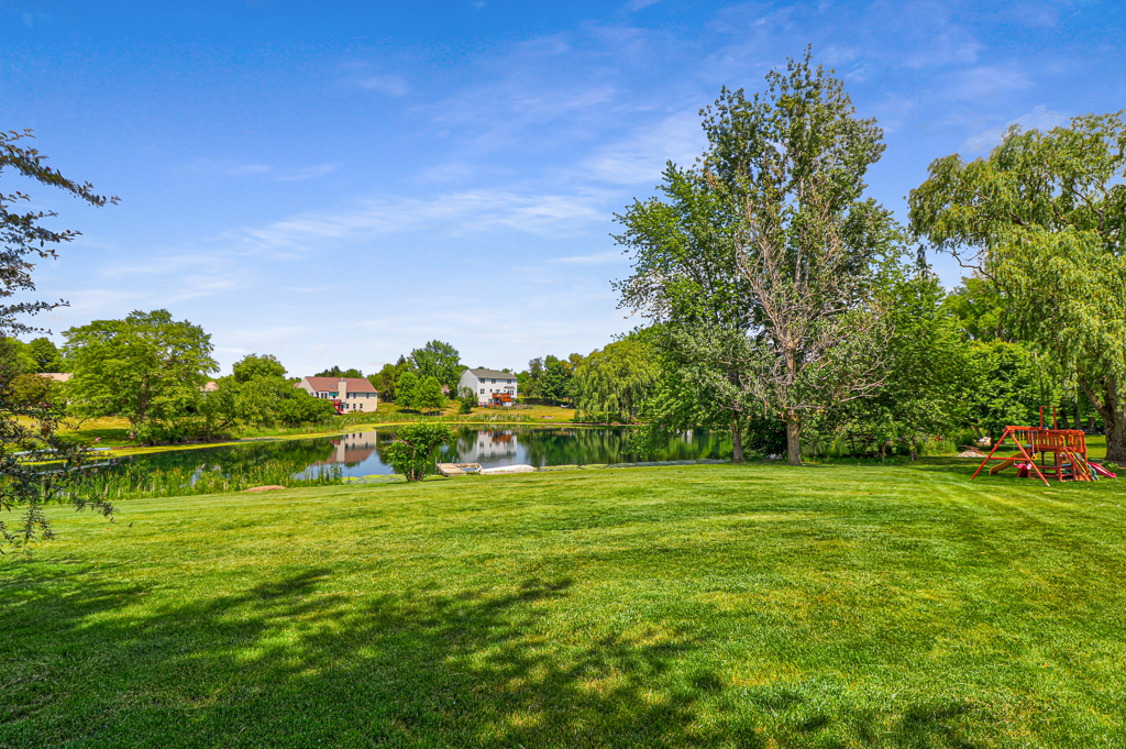 14N679 Timber Ridge Drive Elgin, IL 60124 - Photo 40 of 49