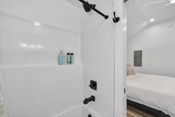 $529,000 | 113 Shoreside Court, Tracy City, TN 37387