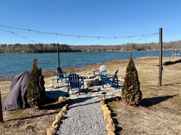 $529,000 | 113 Shoreside Court, Tracy City, TN 37387