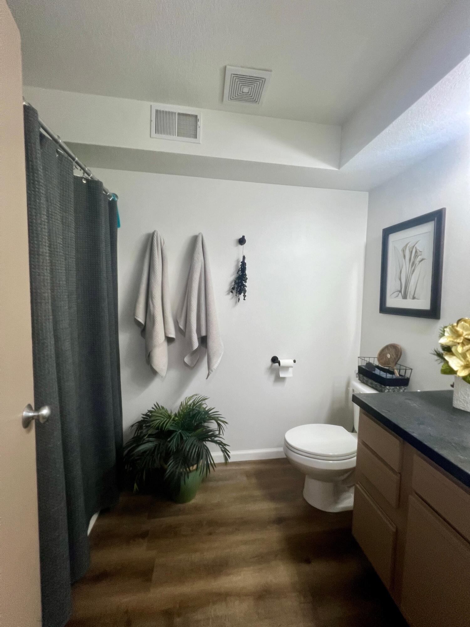 18372 North Ridge Court, Unit 8 Spring Lake, MI 49456 - Photo 11 of 44 IMG_8843