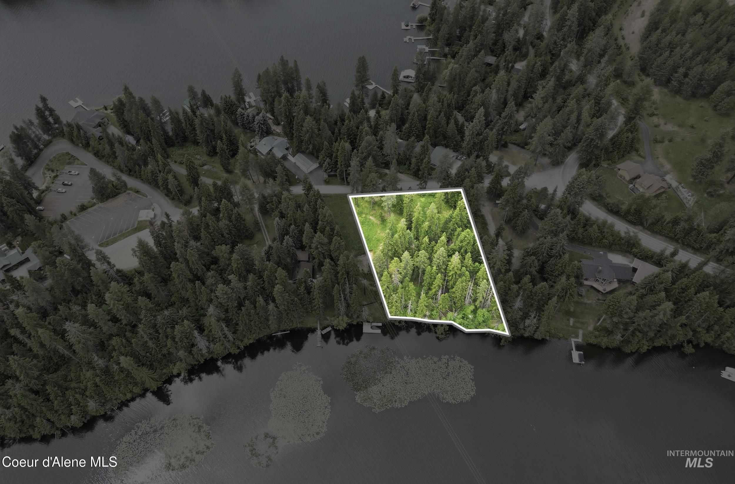 15798 North Sportsman Park Road Hayden, ID 83835 - Photo 3 of 13 -571619-5e6d2d2b-ada9-4d78-afad-e37a975a