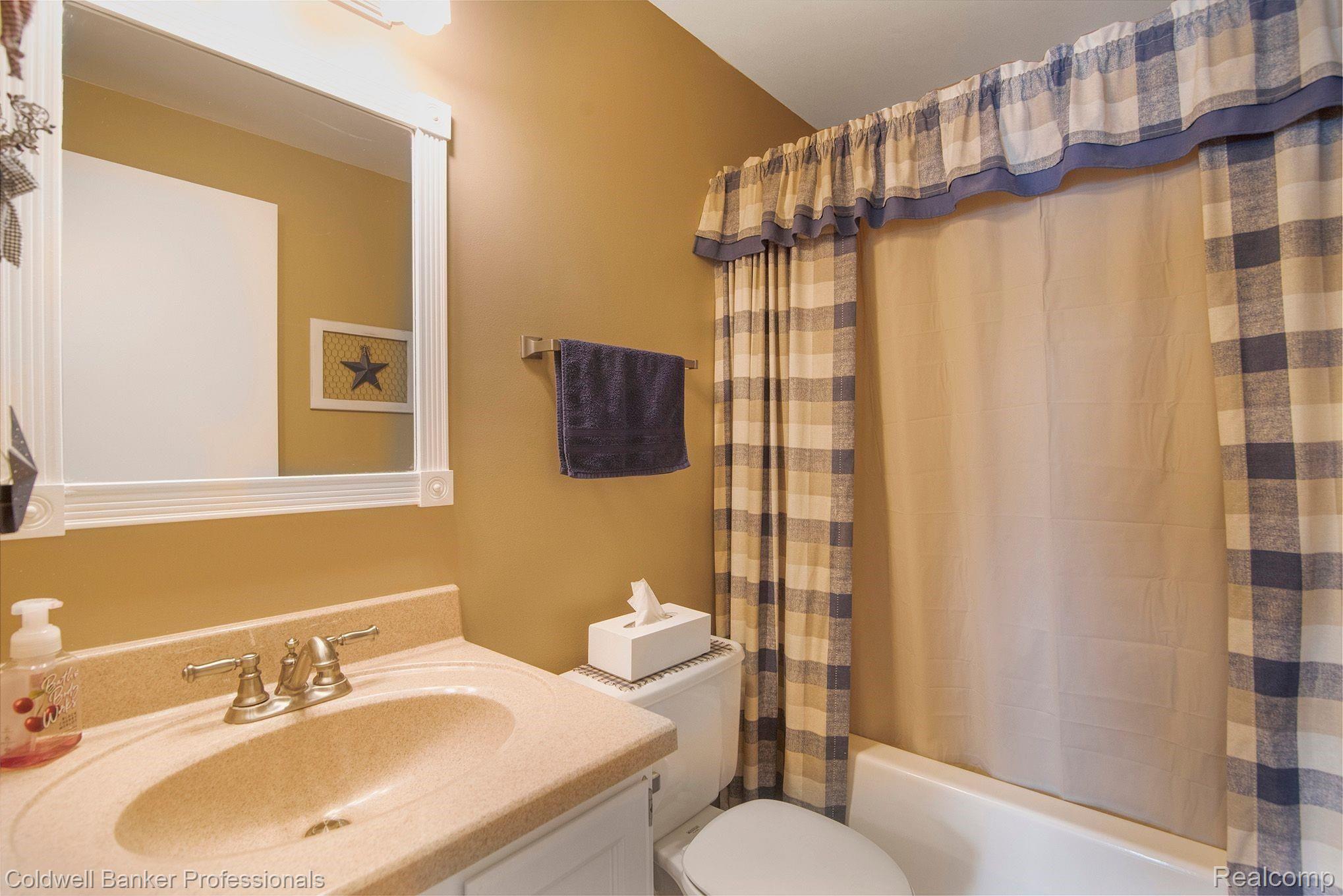 15464 Murray Road Byron, MI 48418 - Photo 29 of 43 27.jpeg
