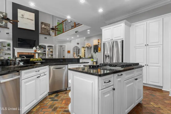 $665,000 | 2490 Castille Place, Biloxi, MS 39531