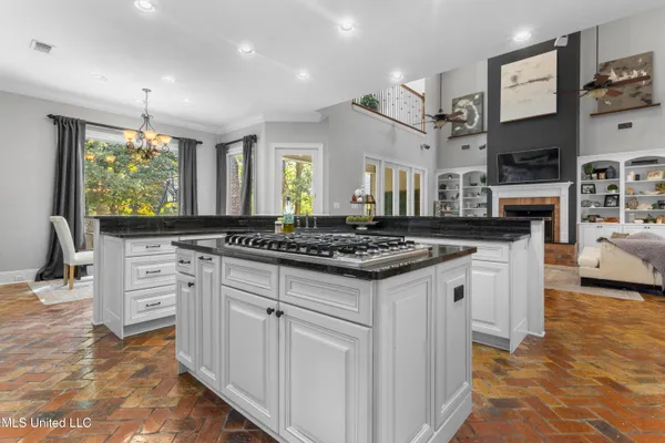 $665,000 | 2490 Castille Place, Biloxi, MS 39531