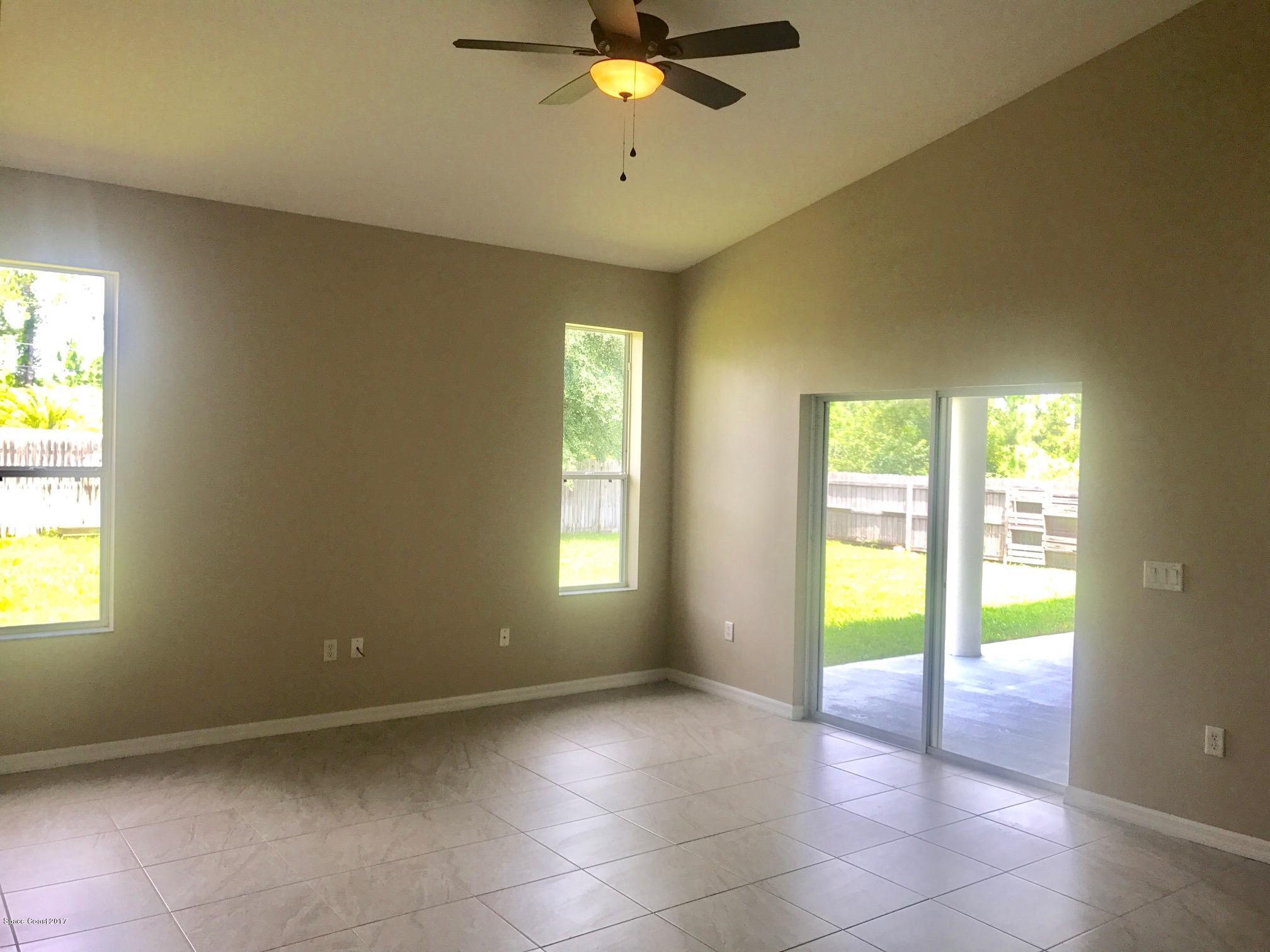 2956 Fears Road Southeast Palm Bay, FL 32909 - Photo 4 of 15 Great room