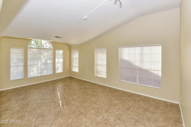 $2,800 | 1360 North Brentwood Place, Chandler, AZ 85224