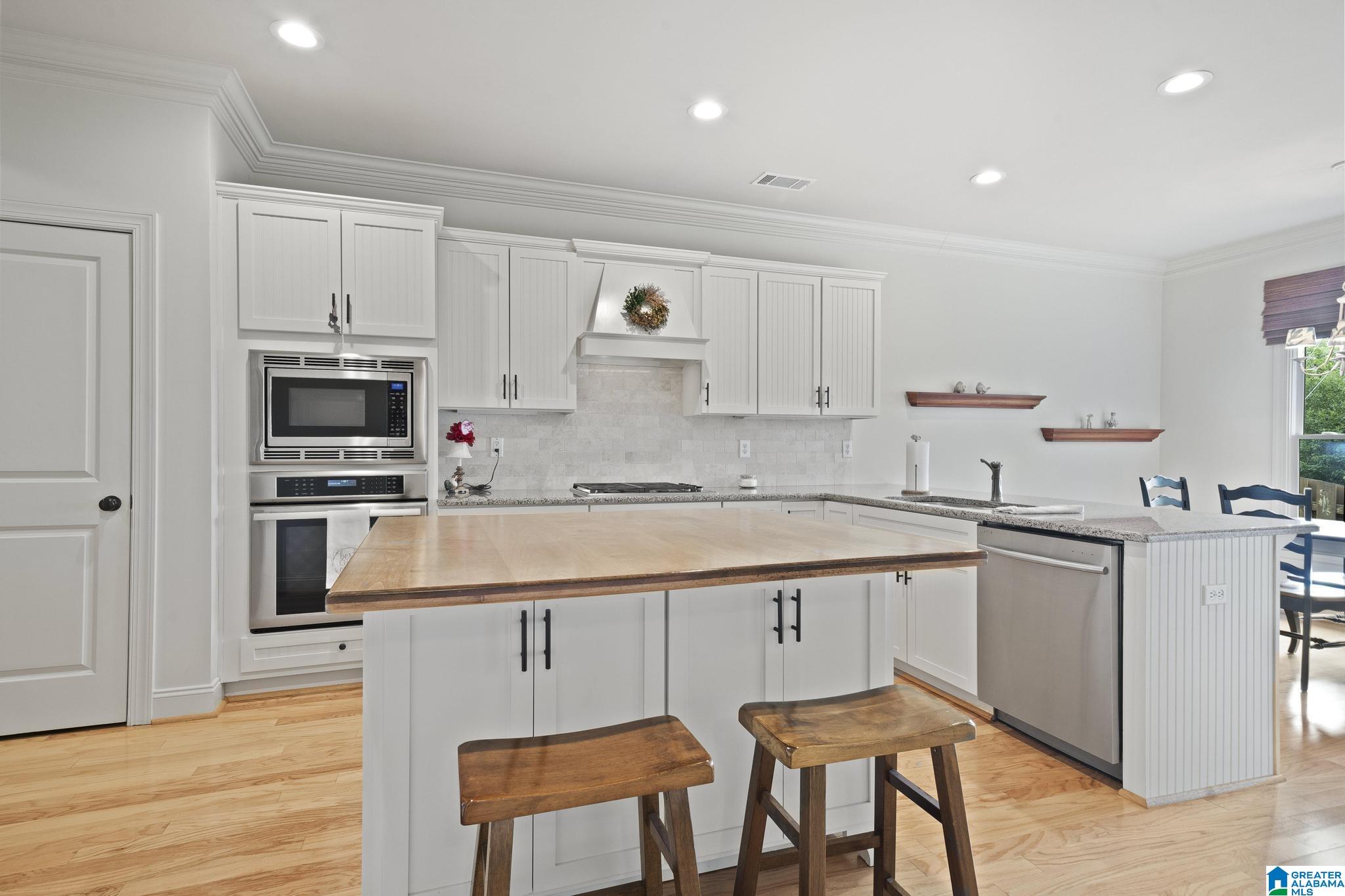 548 Twin Creek Road Birmingham, AL 35226 - Photo 13 of 42