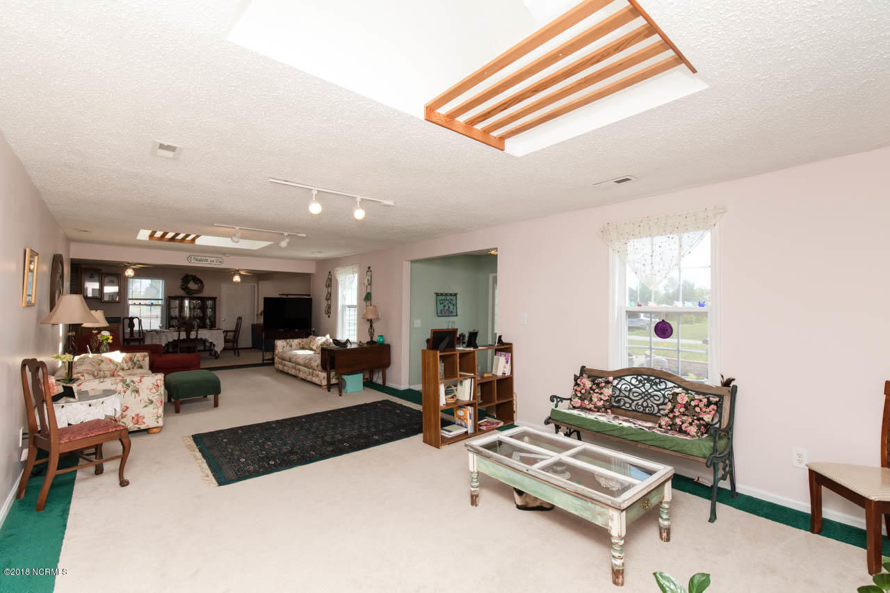 1496 Haw Branch Road Beulaville, NC 28518 - Photo 10 of 37 17