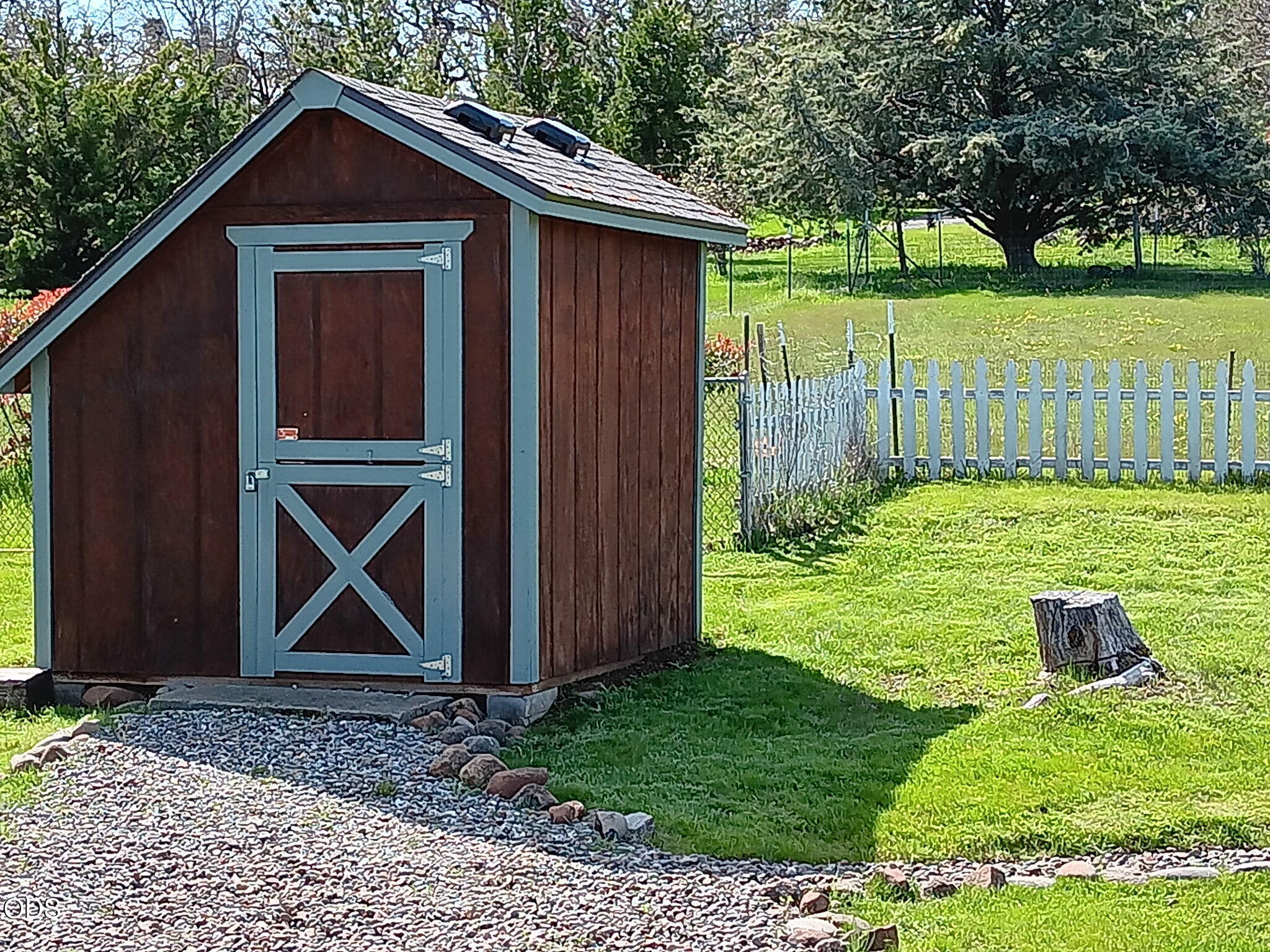 63 Rogue River Drive Eagle Point, OR 97524 - Photo 44 of 46