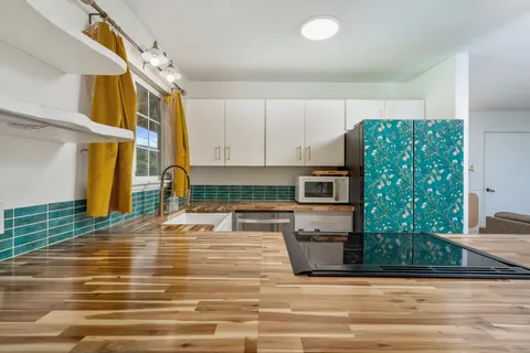 $599,000 | 76-6119 Royal Poinciana Way, Unit 23A, Kailua-Kona, HI 96740