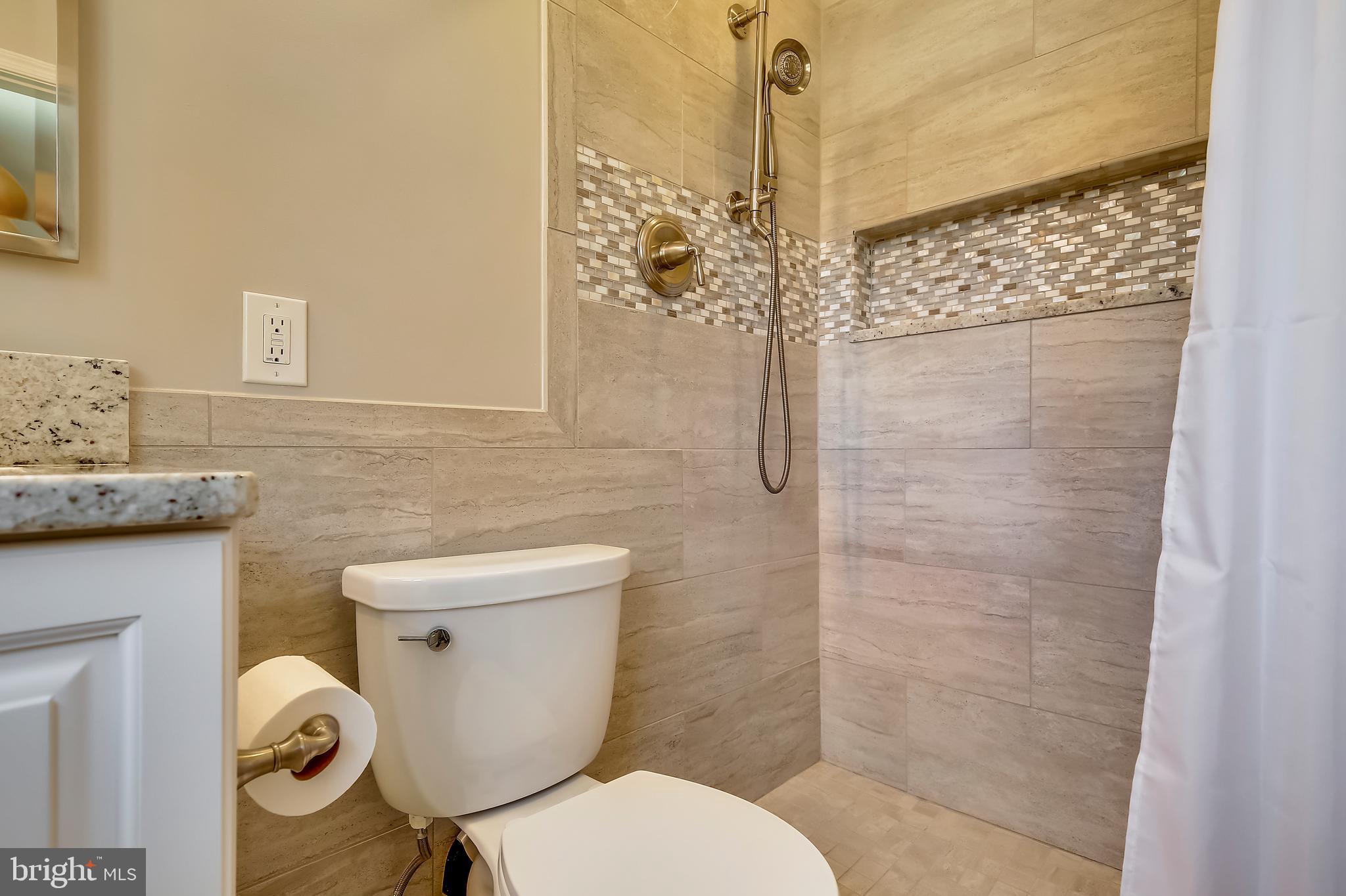 6412 Noble Drive McLean, VA 22101 - Photo 11 of 29 Gallery Image 11