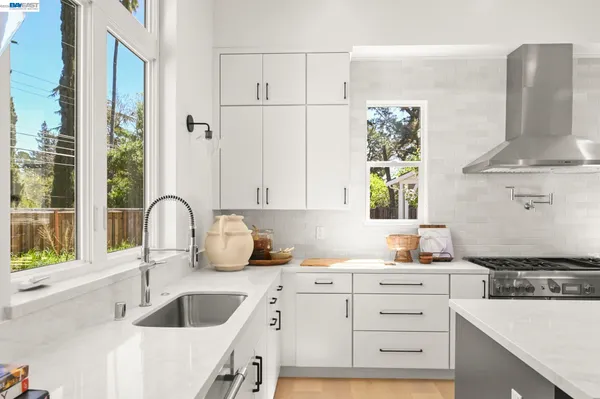 $2,350,000 | 102 Providence Place, Pleasant Hill, CA 94523