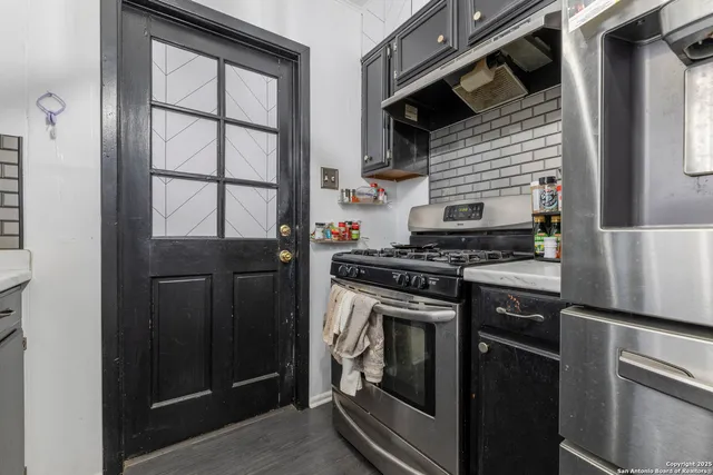 $210,000 | 3411 Vinecrest Drive, Kirby, TX 78219