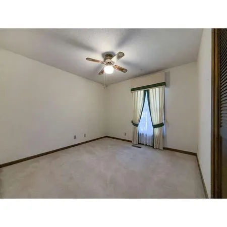 $349,000 | 1405 High Drive, Lexington, MO 64067