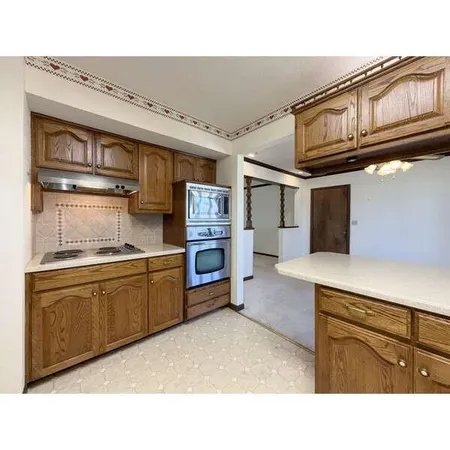 $349,000 | 1405 High Drive, Lexington, MO 64067