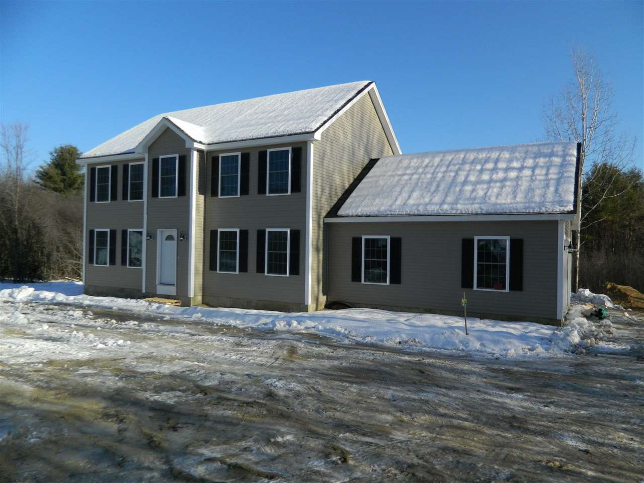 49 Hodgdon Road Northfield, NH 03276 - Photo 4 of 37