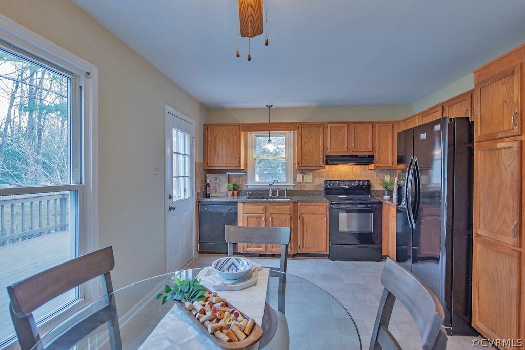 2418 Brookforest Road Midlothian, VA 23112 - Photo 11 of 48 Love the natural light in this kitchen