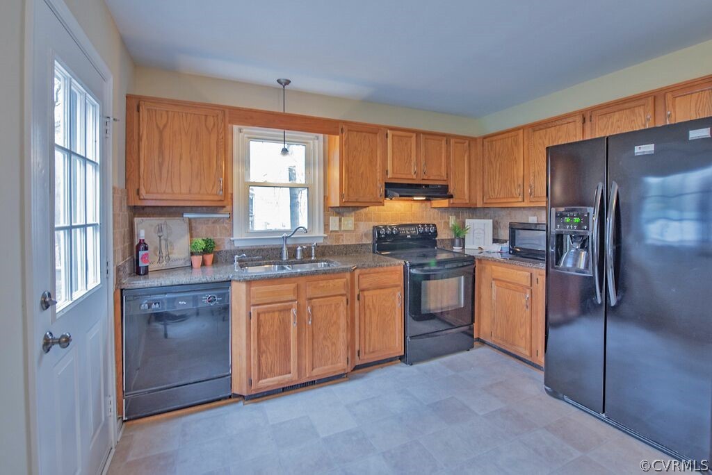 2418 Brookforest Road Midlothian, VA 23112 - Photo 13 of 48