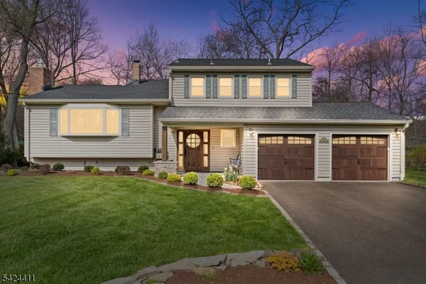 $979,000 | 48 Hastings Road, Berkeley Heights, NJ 07922