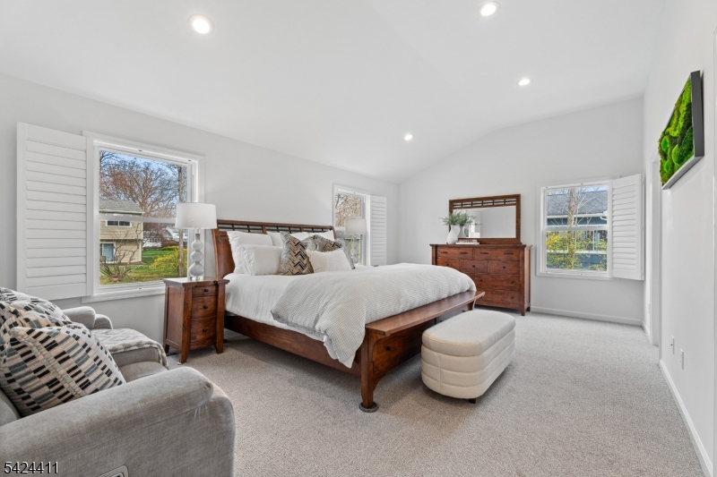 48 Hastings Road Berkeley Heights, NJ 07922 - Photo 26 of 50