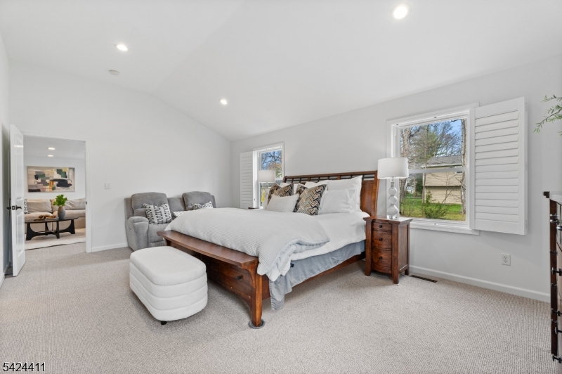 48 Hastings Road Berkeley Heights, NJ 07922 - Photo 27 of 50