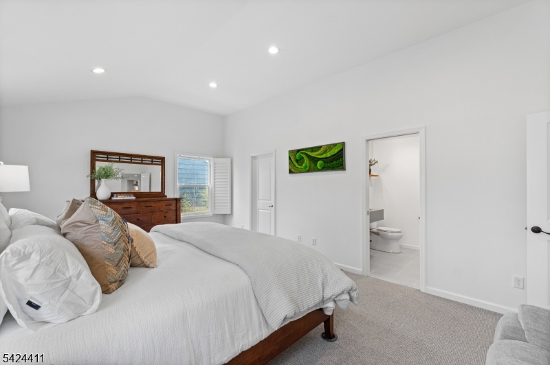 48 Hastings Road Berkeley Heights, NJ 07922 - Photo 28 of 50