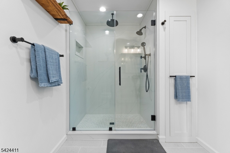 48 Hastings Road Berkeley Heights, NJ 07922 - Photo 31 of 50