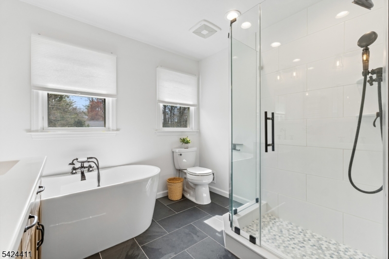 48 Hastings Road Berkeley Heights, NJ 07922 - Photo 35 of 50