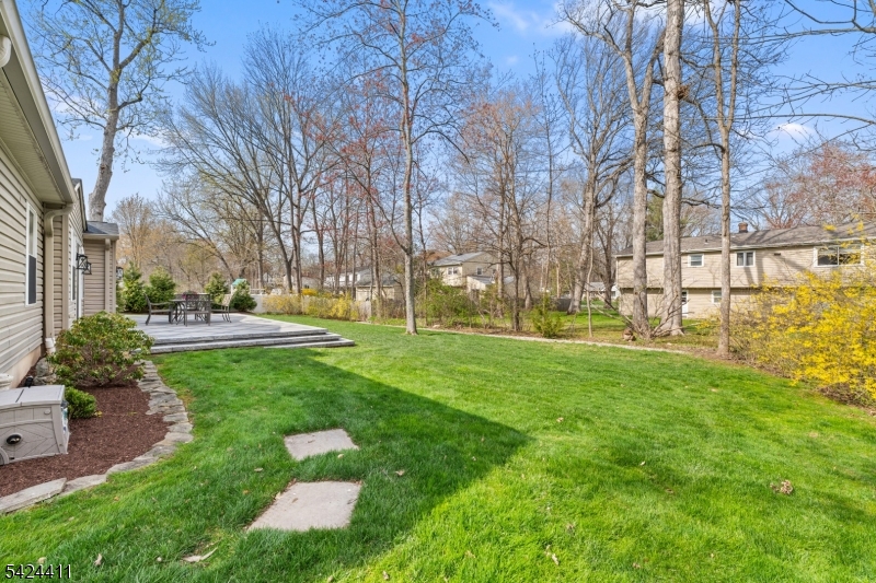 48 Hastings Road Berkeley Heights, NJ 07922 - Photo 44 of 50