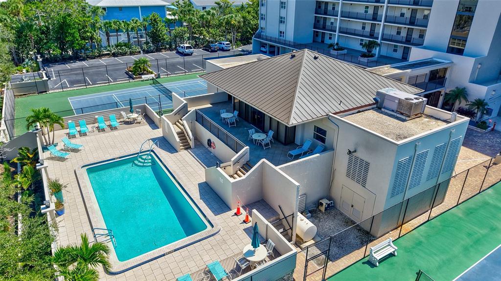 420 Beach Road, Unit 203 Sarasota, FL 34242 - Photo 69 of 91