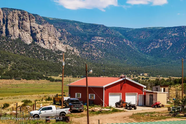$1,829,000 | 26101 Highway 141, Whitewater, CO 81527