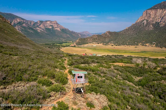 $1,829,000 | 26101 Highway 141, Whitewater, CO 81527