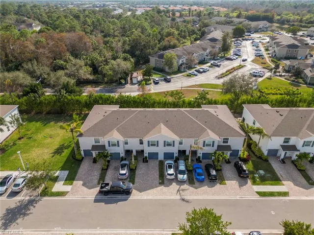 $399,000 | 15071 Wildflower Circle, Naples, FL 34119