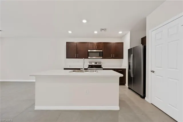 $399,000 | 15071 Wildflower Circle, Naples, FL 34119