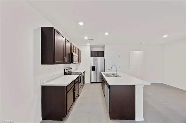 $399,000 | 15071 Wildflower Circle, Naples, FL 34119