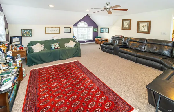 $725,000 | 45 Oak Meadow Road, Evansville, IN 47725