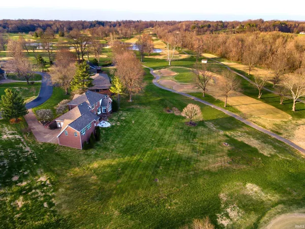 $725,000 | 45 Oak Meadow Road, Evansville, IN 47725