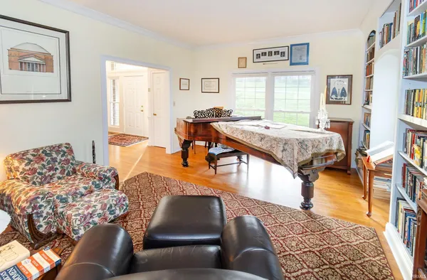 $725,000 | 45 Oak Meadow Road, Evansville, IN 47725