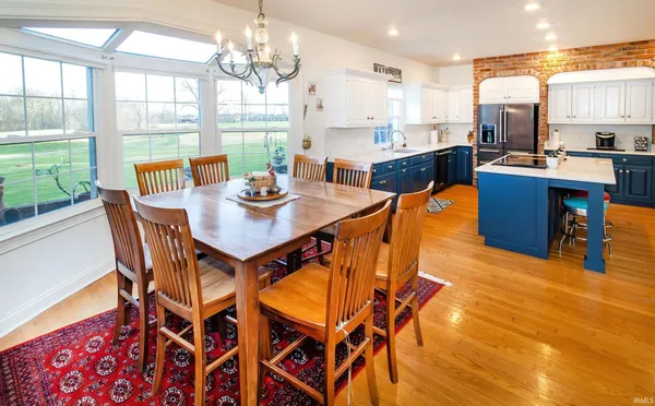 $725,000 | 45 Oak Meadow Road, Evansville, IN 47725