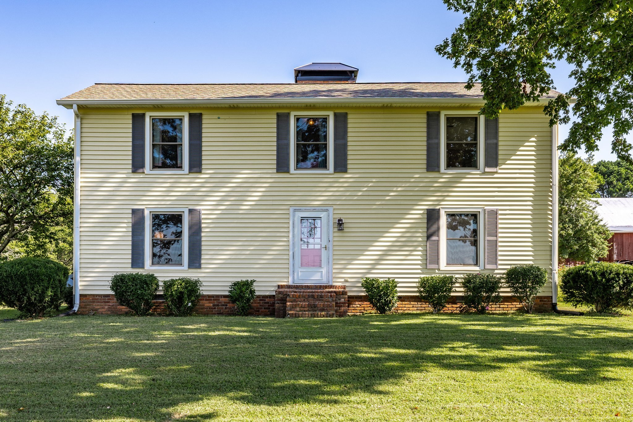 475 Fowler Ford Road Portland, TN 37148 - Photo 2 of 100 a front view of a house with a garden