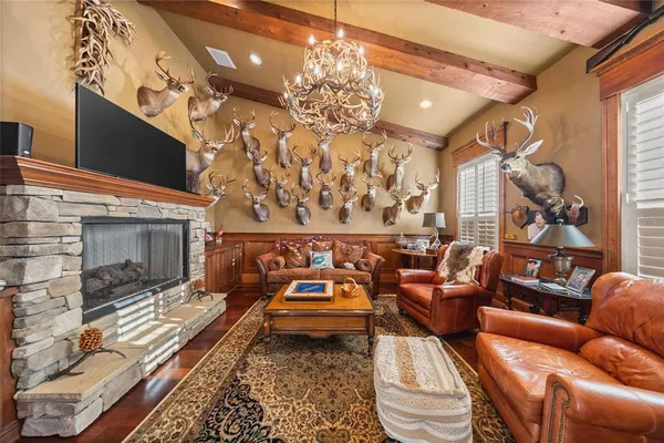 $1,575,000 | 8064 Southeast 15th Court, Ocala, FL 34480