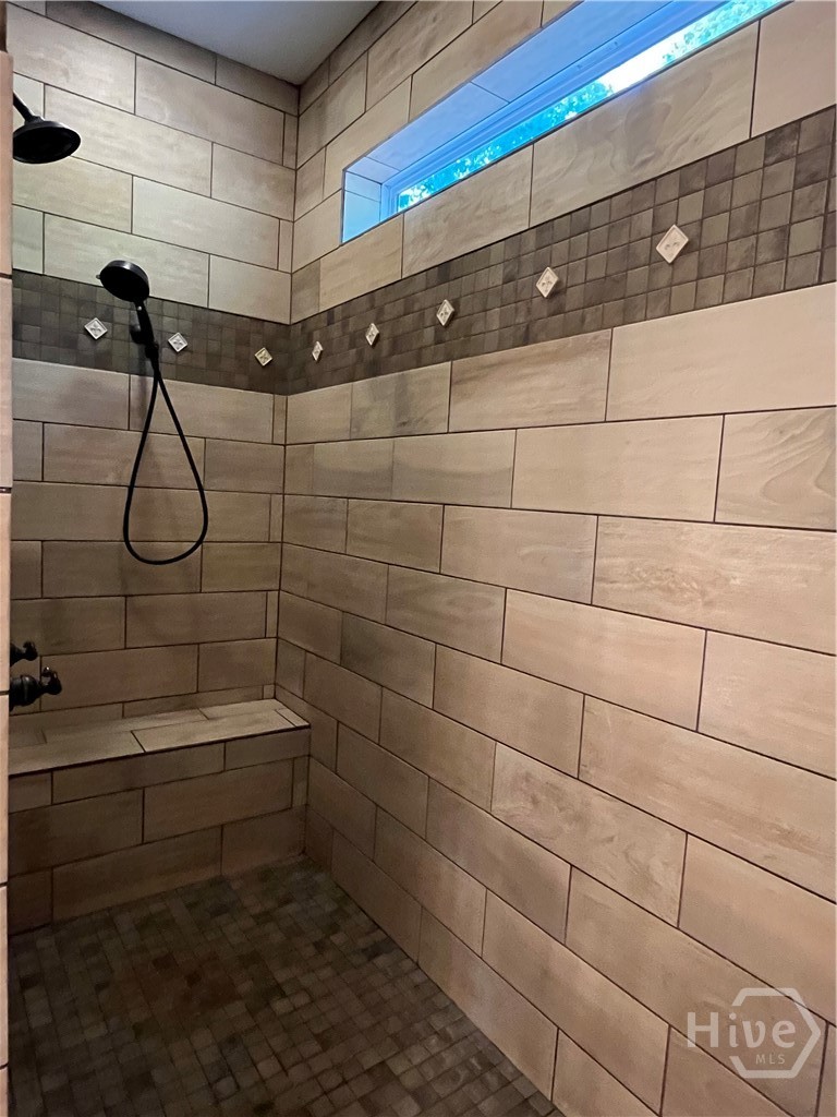 1260 Nelms Road Carnesville, GA 30521 - Photo 14 of 30 Master Walk-In Shower